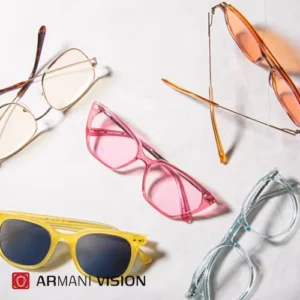 انتخاب رنگ و شکل مناسب در هنگام خرید عینک